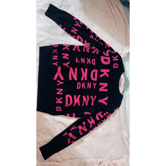 DKNY SWEATSHIRT - Picture 2 of 3